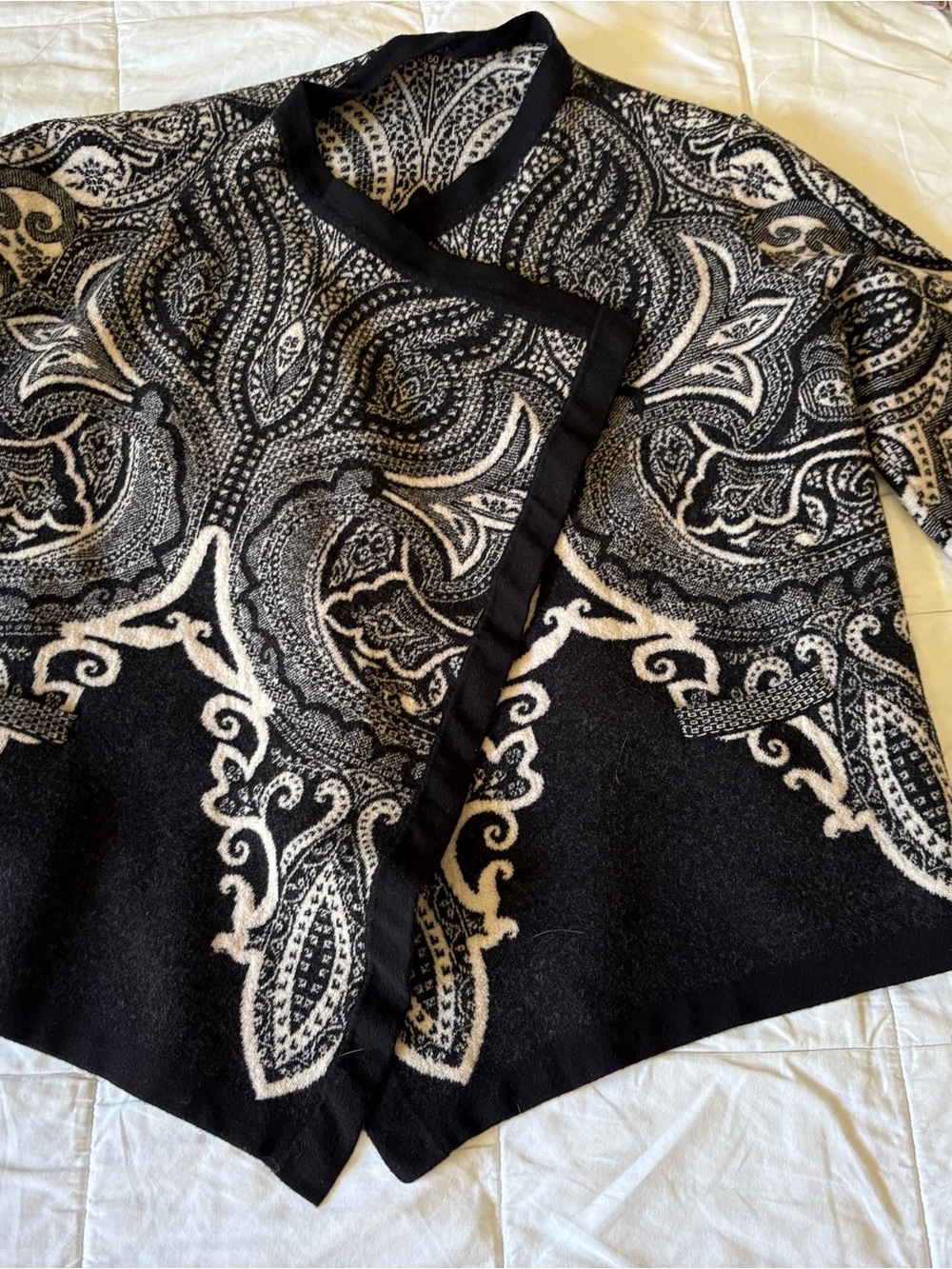 Black and Cream Paisley Knit Wrap Cardigan